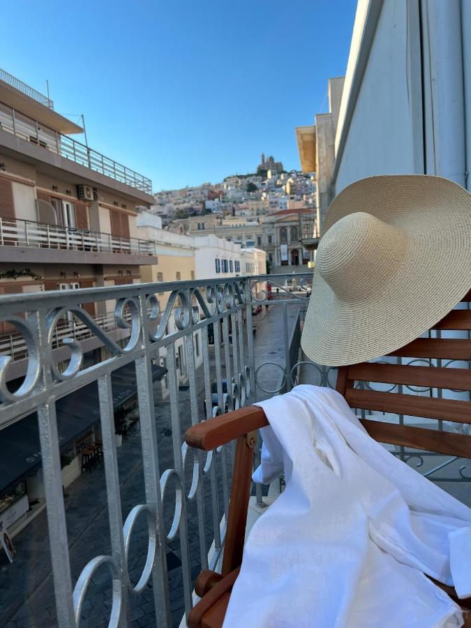 The Nook Suite Ermoupoli Exterior foto